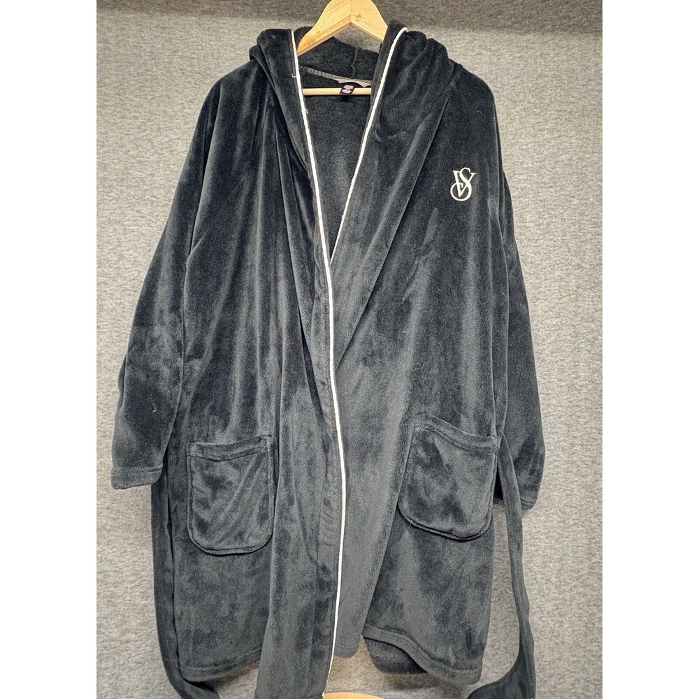 Victoria Secret Robe Women’s Black Hooded Logo Embroidered Belted Medium/Large